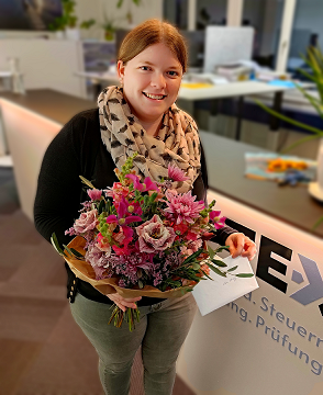 Gratulation zum Prüfungserfolg! Bild Gratulation zum Prüfungserfolg! Bild